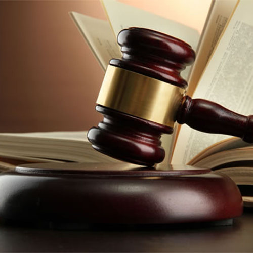 حقوق و تعهدات داوران در داوری تجاری